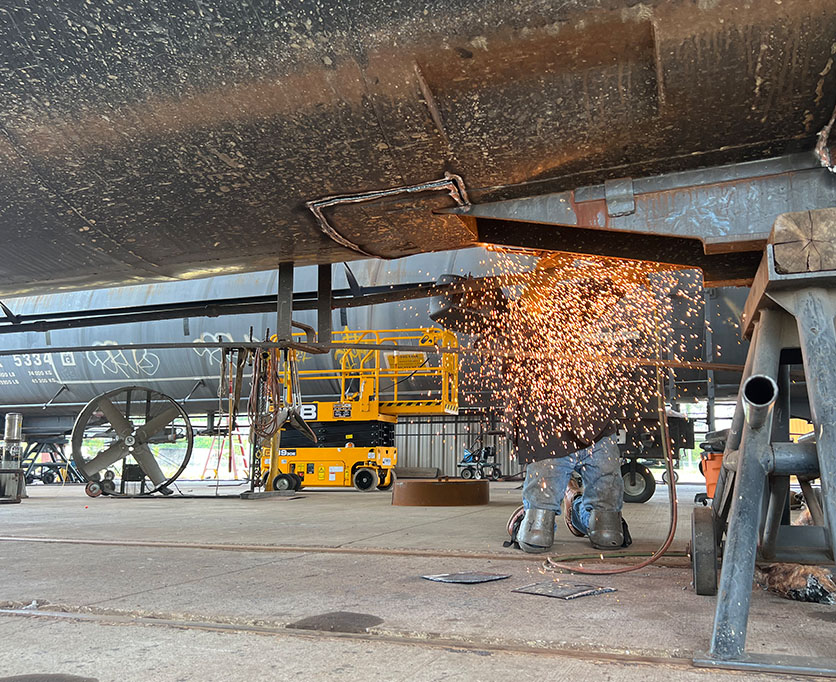 AITX Welder Railcar Repair