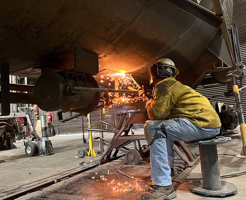 AITX Welder Railcar Repair